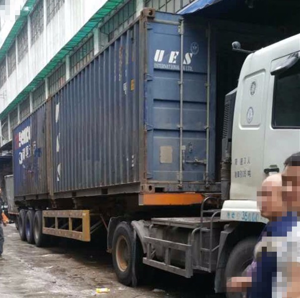 Ausrüstungsgegenstände für Bagger Bagger-Unterwagen-Teile Idler Wheel Idler für PC200 PC300 PC400 PC500 15